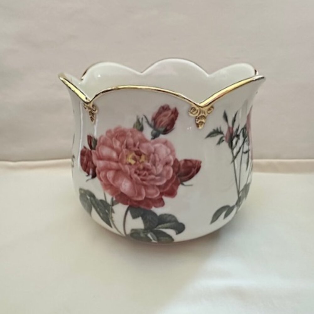 Smithsonian Collection Pink Floral Vase